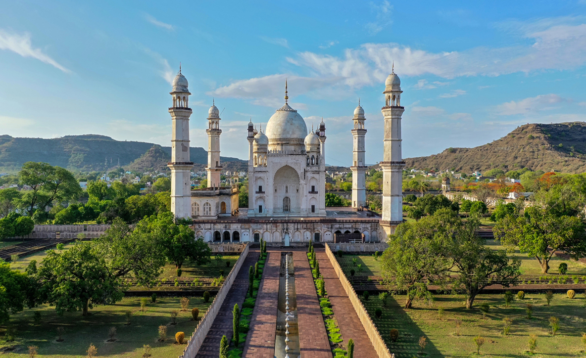 ajanta ellora tour packages from mumbai, ajanta ellora tour plan, tour to ajanta and ellora caves, 